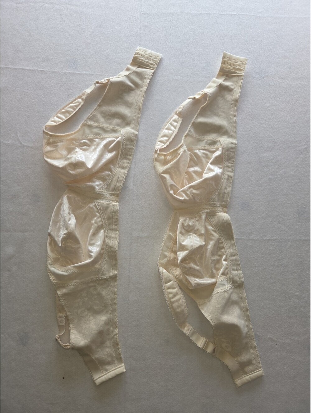 Playtex Wireless Bra Size 42D CB7 0102